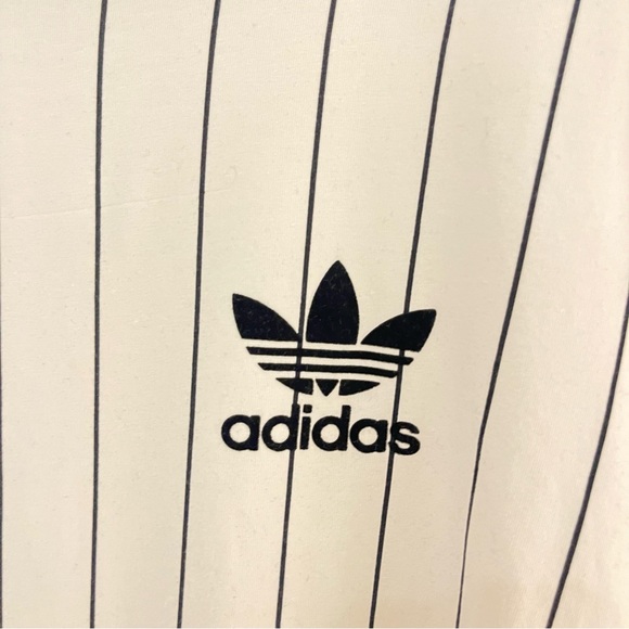 Striped long sleeved shirt - Picture 2 of 5